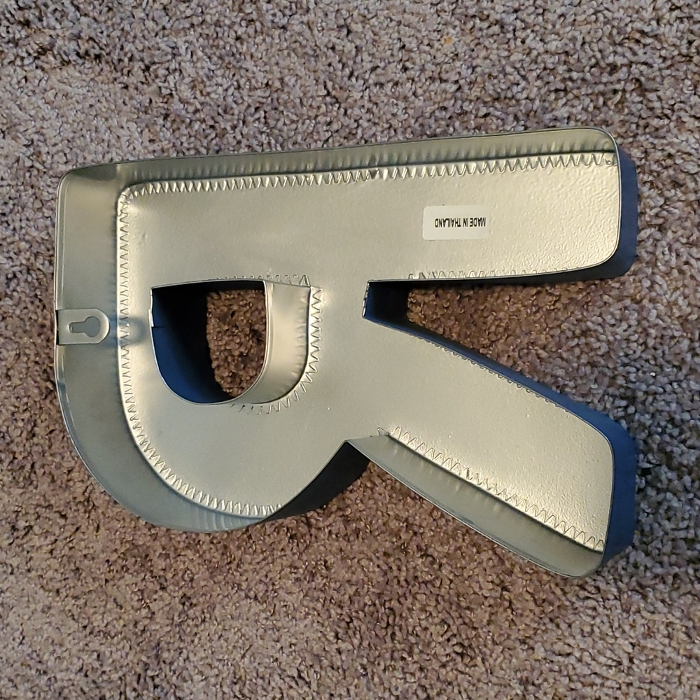 Tin "R" - Picture 4 of 4